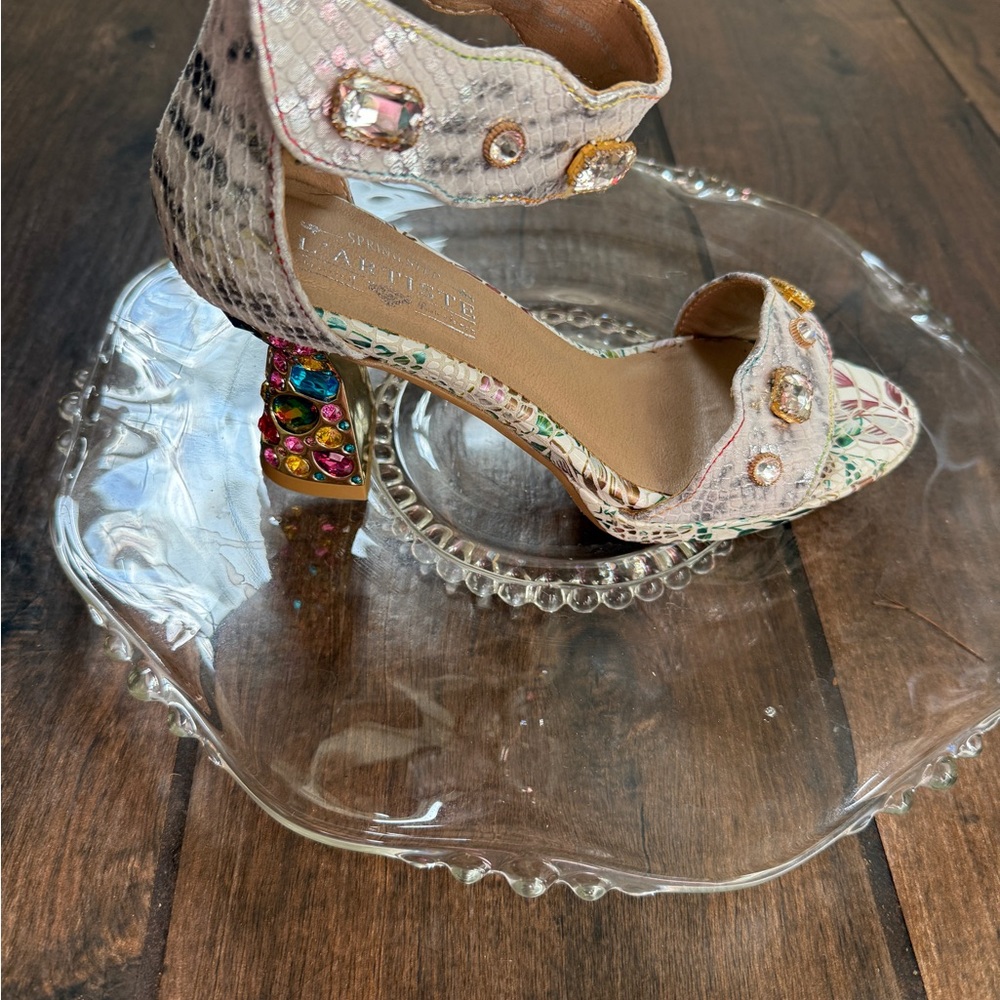Spring Step L’Artiste Jeweled Heels Size 9/40 EUC